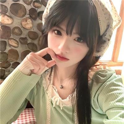 莠出良才